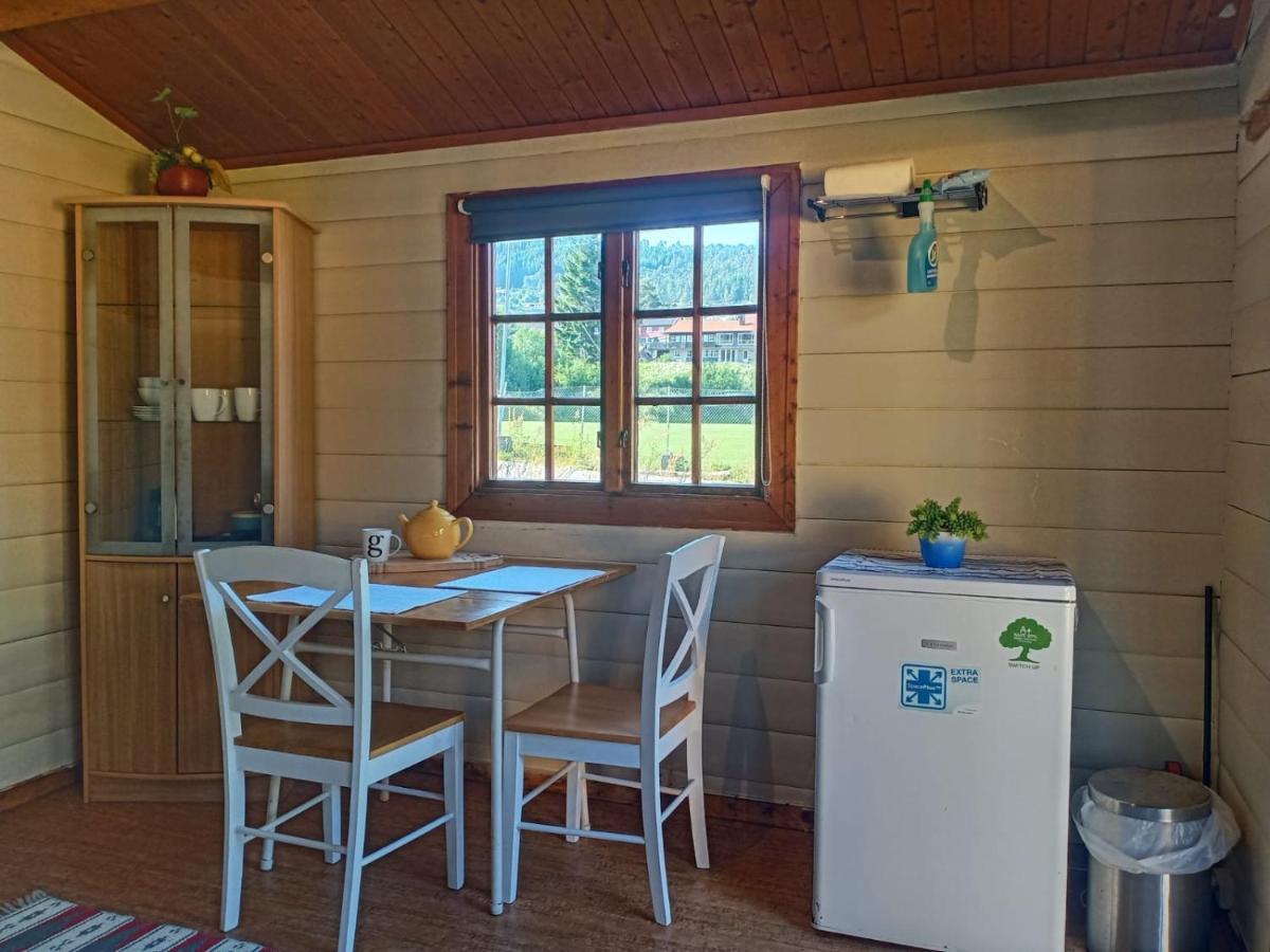Lubbenes Gard Bed & Breakfast Molde Exterior foto